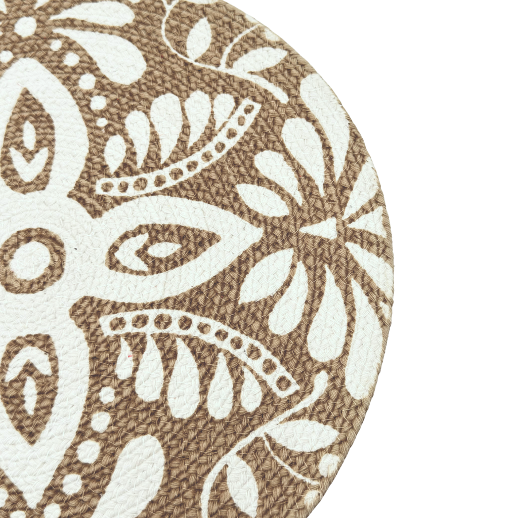 Meadow Beige and White Placemat Set of 6